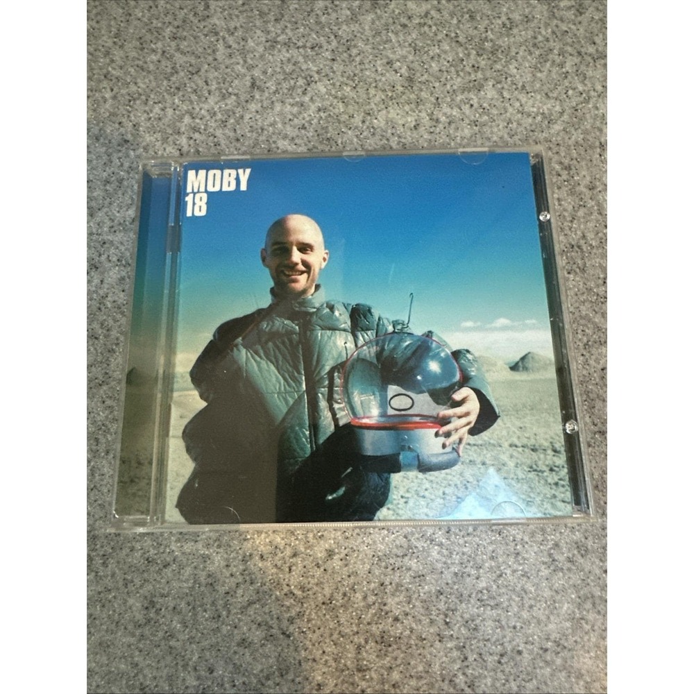Moby 18 -DJ  (CD, Feb-2006, V2 (USA)) House Music Rave Poster Included EUC‎